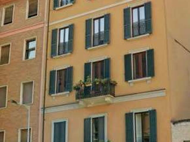 Monolocale arredato Centro storico, brera