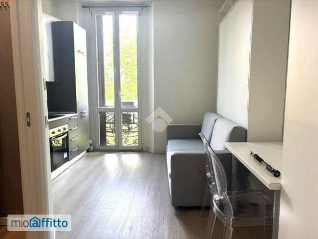 Monolocale arredato Certosa, quarto oggiaro, villa pizzone