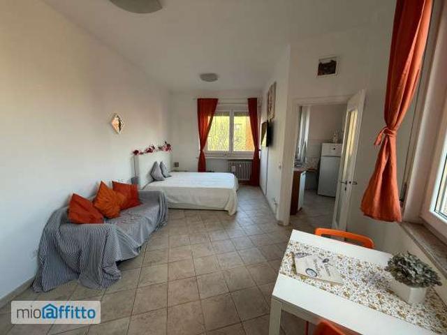 Monolocale arredato Certosa, quarto oggiaro, villa pizzone