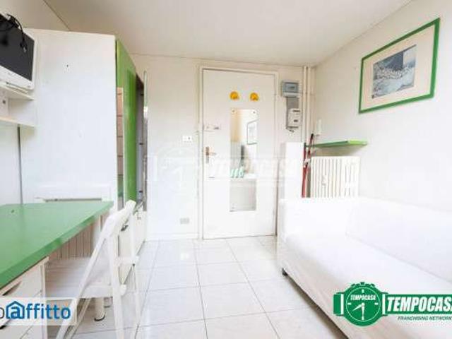 Monolocale arredato Certosa, quarto oggiaro, villa pizzone