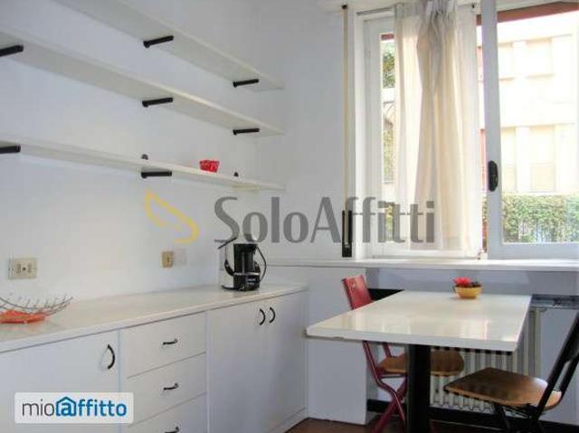 Monolocale arredato Chiesa rossa, cermenate, ripamonti