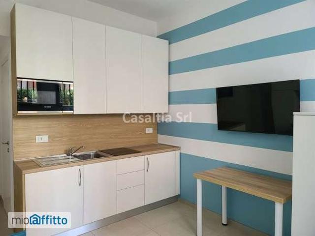 Monolocale arredato Chiesa rossa, cermenate, ripamonti
