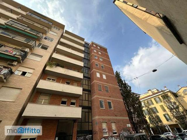 Monolocale arredato Chiesa rossa, cermenate, ripamonti