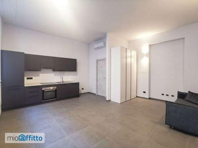 Monolocale arredato Cit turin