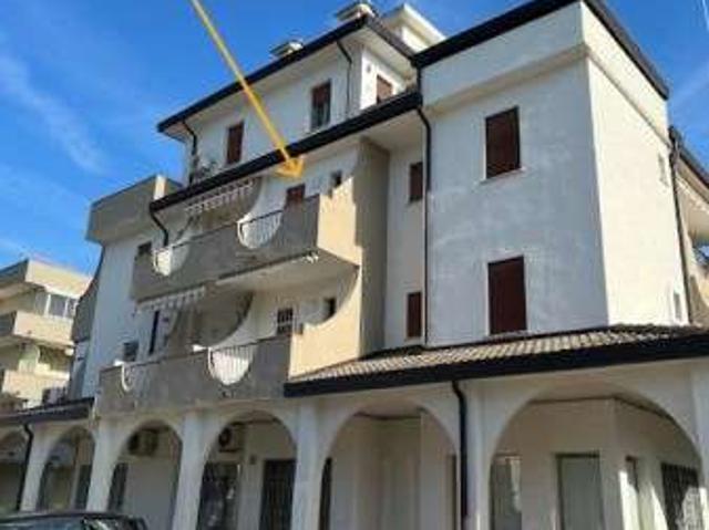 Monolocale arredato Comacchio