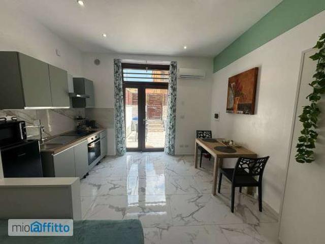 Monolocale arredato con terrazzo Tor vergata, morena, romanina