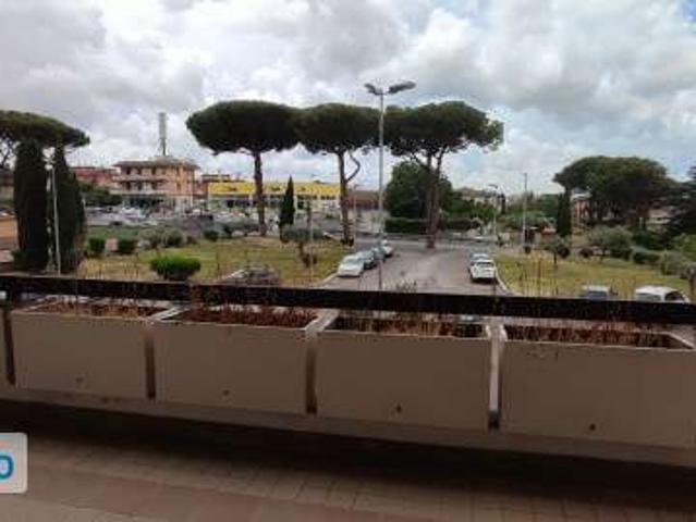 Monolocale arredato con terrazzo Tor vergata, morena, romanina
