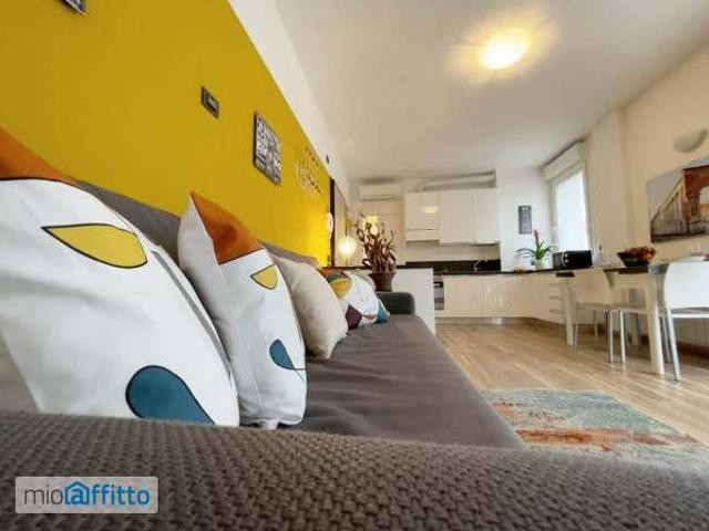 Monolocale arredato con terrazzo Affori, bovisa, niguarda, testi