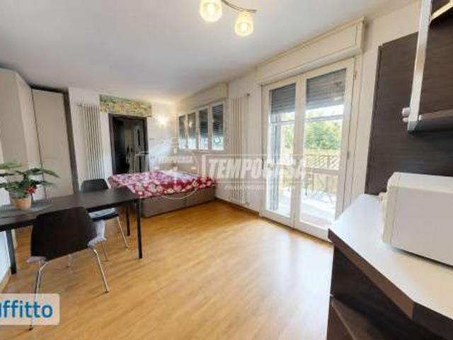 Monolocale arredato con terrazzo Affori, bovisa, niguarda, testi