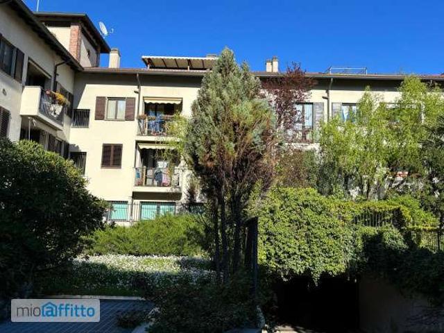 Monolocale arredato con terrazzo Baggio, forze armate, quinto romano