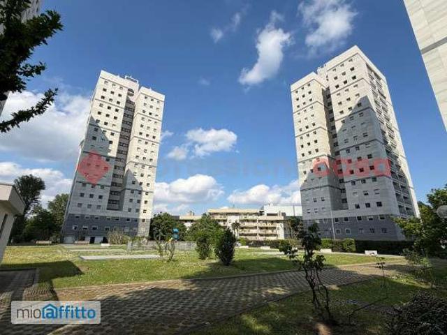 Monolocale arredato con terrazzo Baggio, forze armate, quinto romano