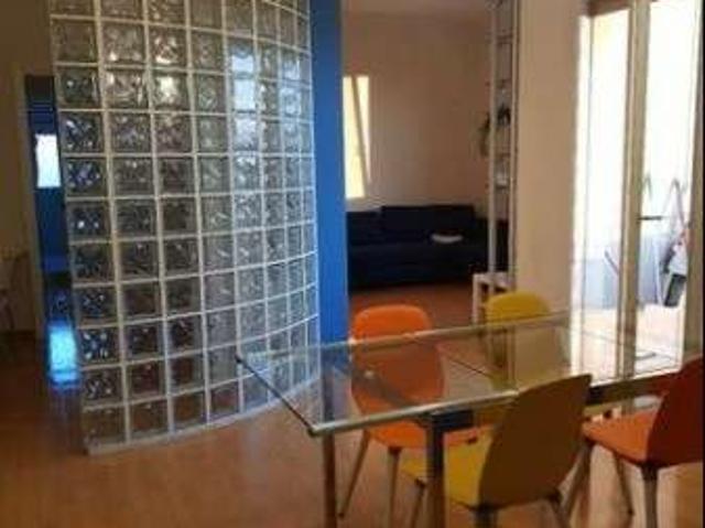 Monolocale arredato con terrazzo Bolognina