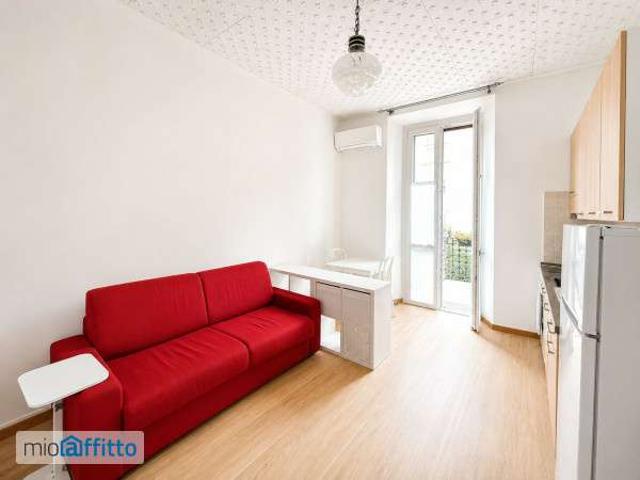 Monolocale arredato con terrazzo Buenos aires, indipendenza, p.ta venezia