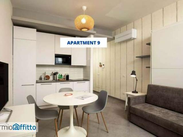 Monolocale arredato con terrazzo Casilina, prenestina, centocelle, alessandrino