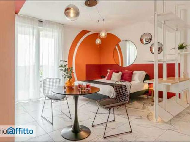 Monolocale arredato con terrazzo Casilina, prenestina, centocelle, alessandrino