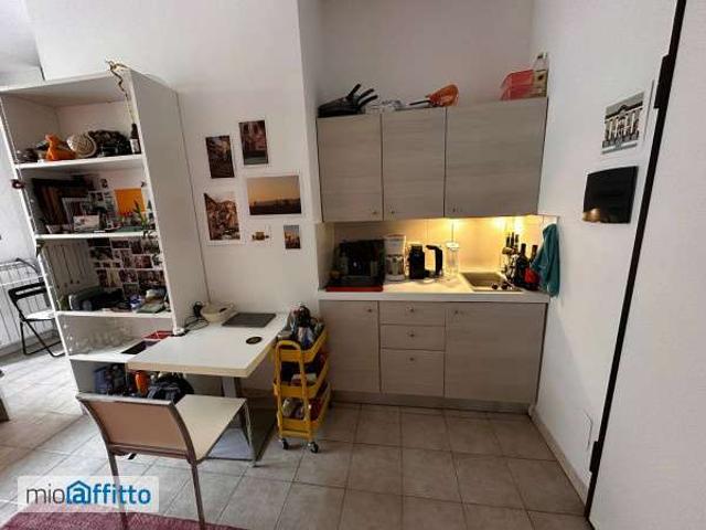 Monolocale arredato con terrazzo Chiesa rossa, cermenate, ripamonti
