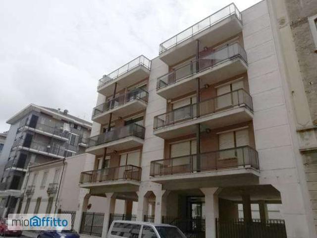 Monolocale arredato con terrazzo Cit turin