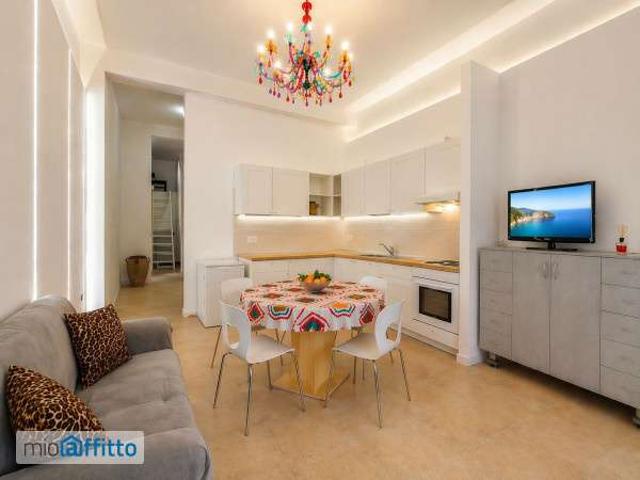 Monolocale arredato con terrazzo Corato