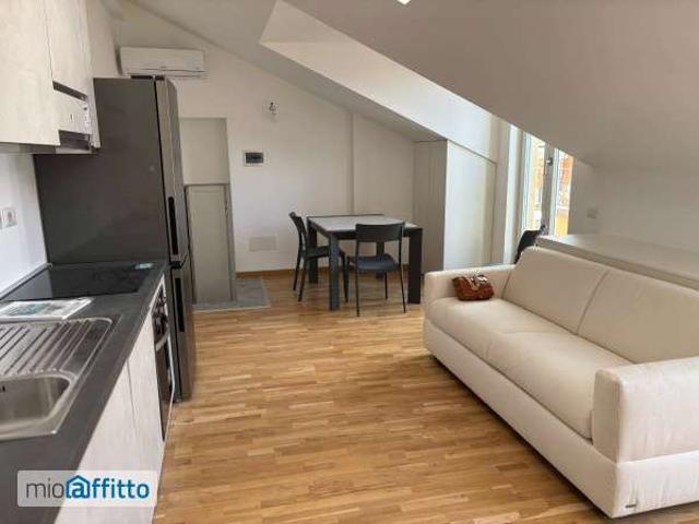 Monolocale arredato con terrazzo Fiera, firenze, sempione, paolo sarpi/arena