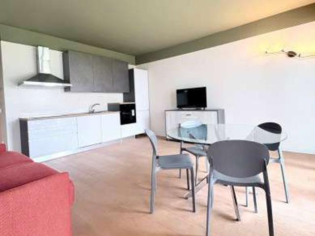 Monolocale arredato con terrazzo Greco, monza, palmanova, bicocca