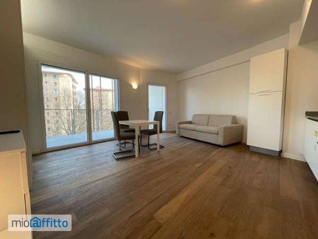 Monolocale arredato con terrazzo Greco, monza, palmanova, bicocca