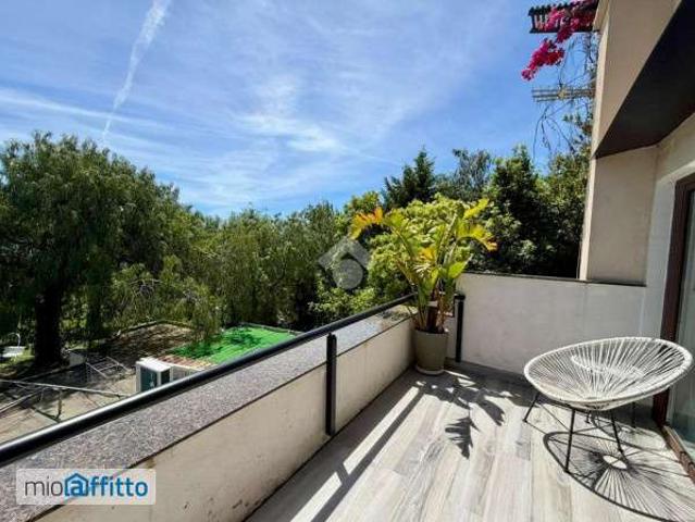 Monolocale arredato con terrazzo Posillipo