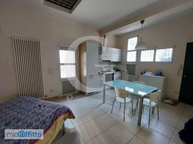 Monolocale arredato con terrazzo San donato