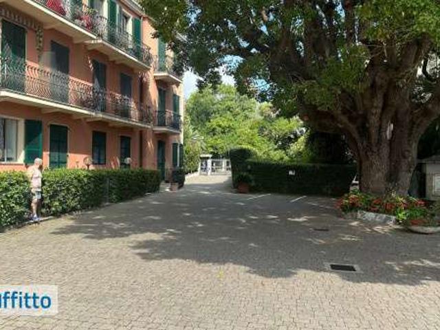 Monolocale arredato con piscina Nervi quinto al mare