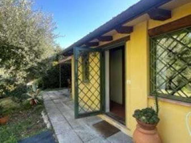Monolocale arredato con piscina Rifredi