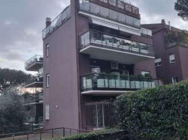 Monolocale arredato Flaminio, fleming, vigna clara, camilluccia