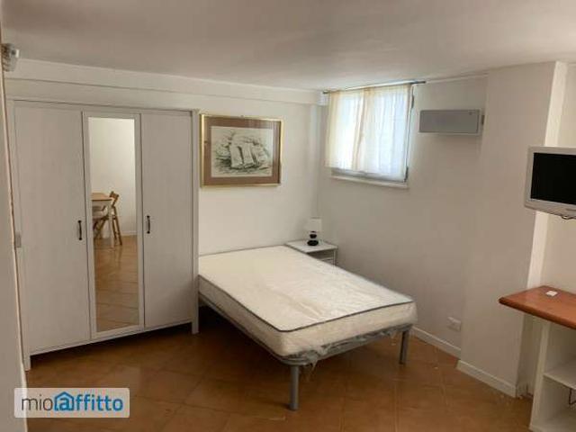 Monolocale arredato Flaminio, fleming, vigna clara, camilluccia