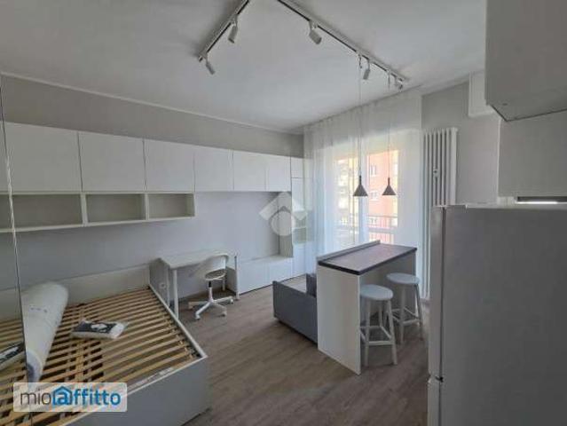 Monolocale arredato Greco, monza, palmanova, bicocca
