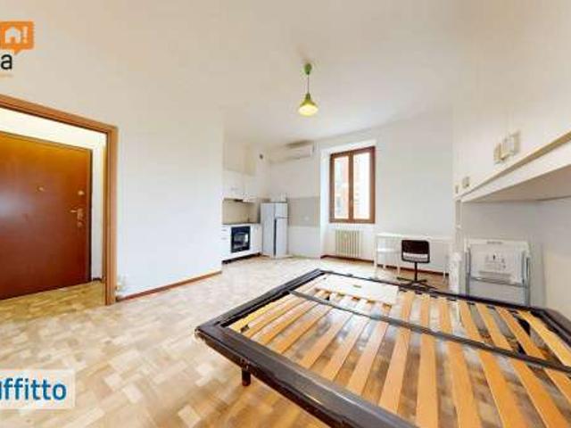 Monolocale arredato Greco, monza, palmanova, bicocca