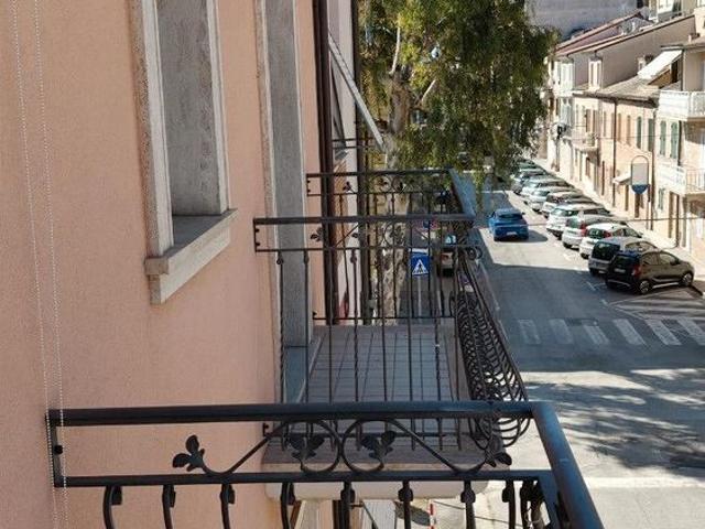 Monolocale arredato in zona centrale