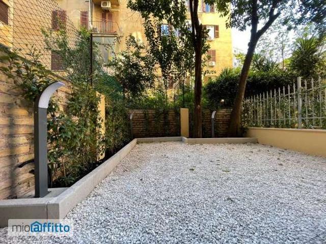 Monolocale arredato S.giovanni, esquilino, san lorenzo