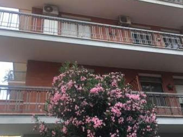 Monolocale arredato S.giovanni, esquilino, san lorenzo