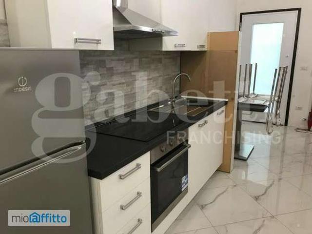 Monolocale arredato San donato
