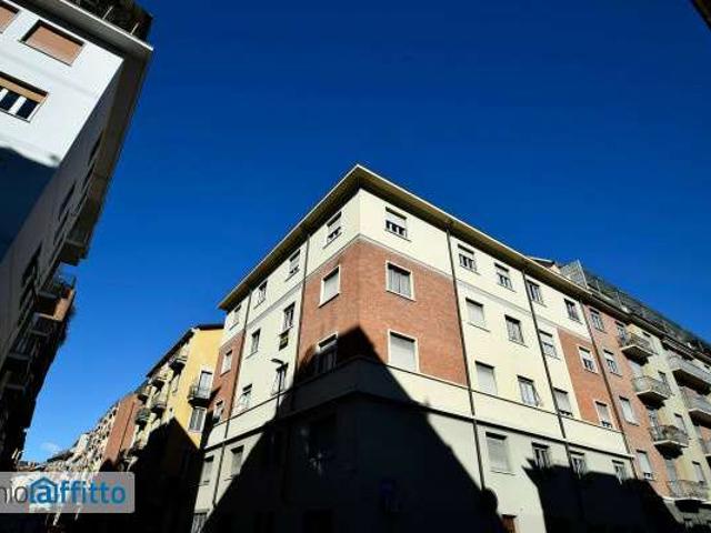 Monolocale arredato San salvario