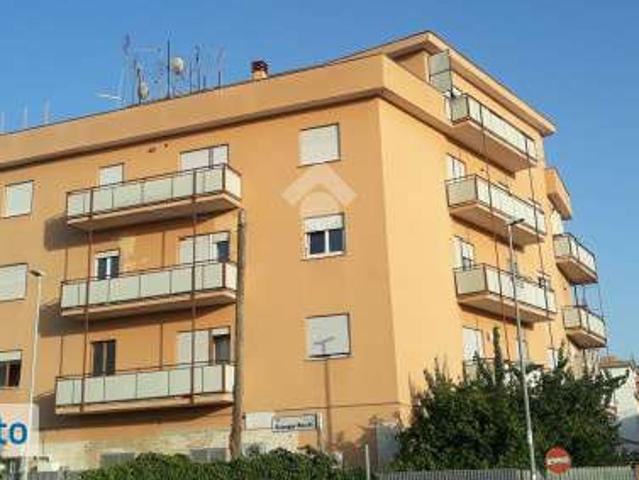Monolocale arredato Tor vergata, morena, romanina