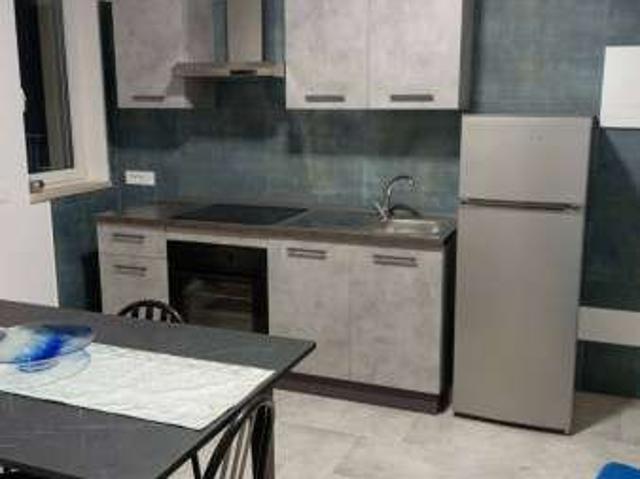 Monolocale arredato Trani