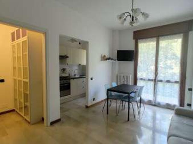 Monolocale arredato Varese