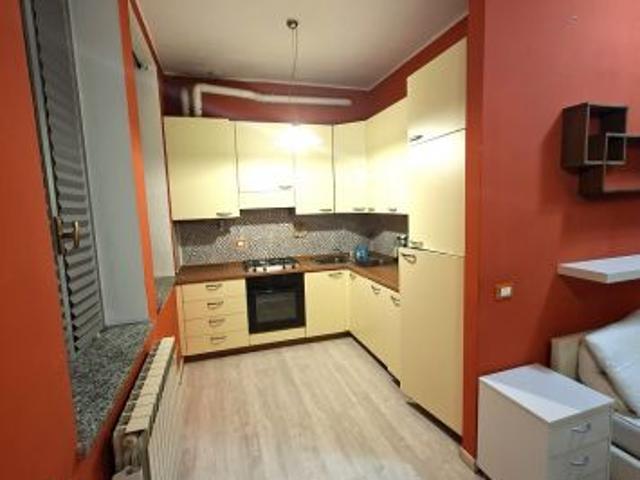 monolocale arredato