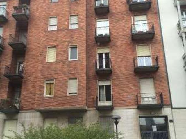Monolocale Baggio, forze armate, quinto romano