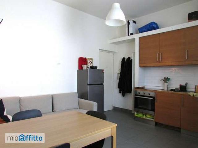 Monolocale con terrazzo Bologna, nomentano