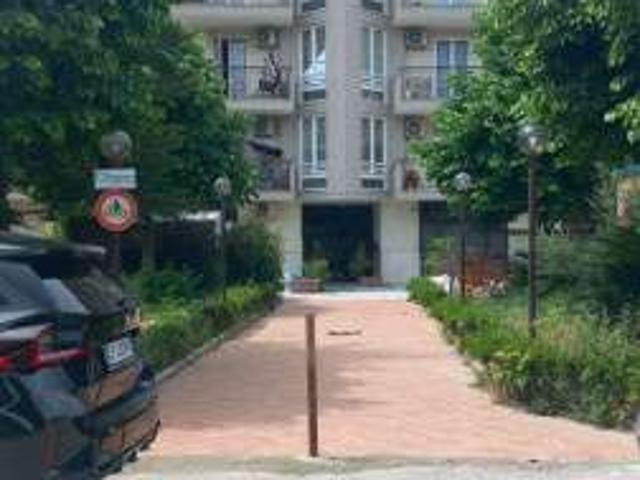 Monolocale con terrazzo Centro tredici