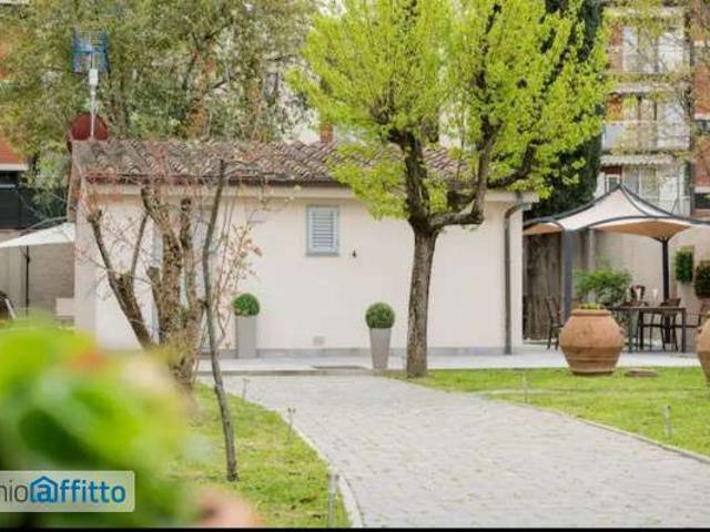Monolocale con terrazzo Isolotto e legnaia