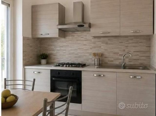 MONOLOCALE con UTENZE COMPRESE / TIBURTINA