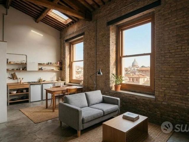 MONOLOCALE con UTENZE adiacente STAZIONE