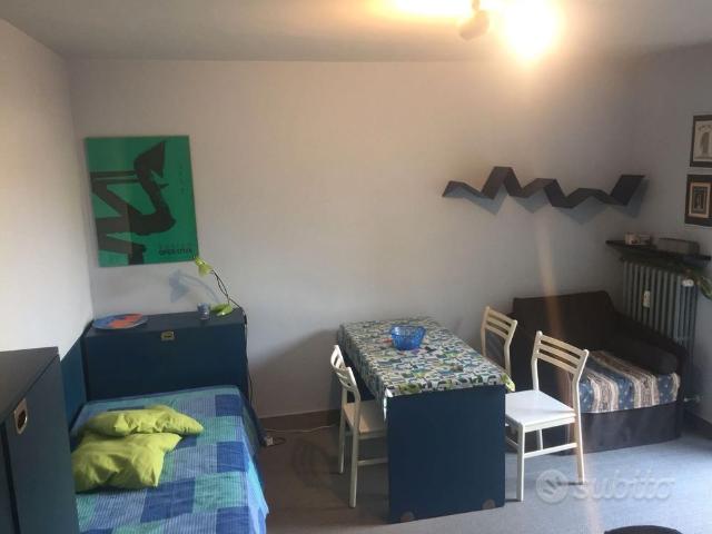 Monolocale con balcone 40 mq zona centrale