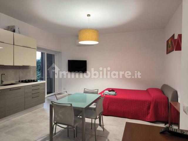 Monolocale corso Umberto I 44, Portici